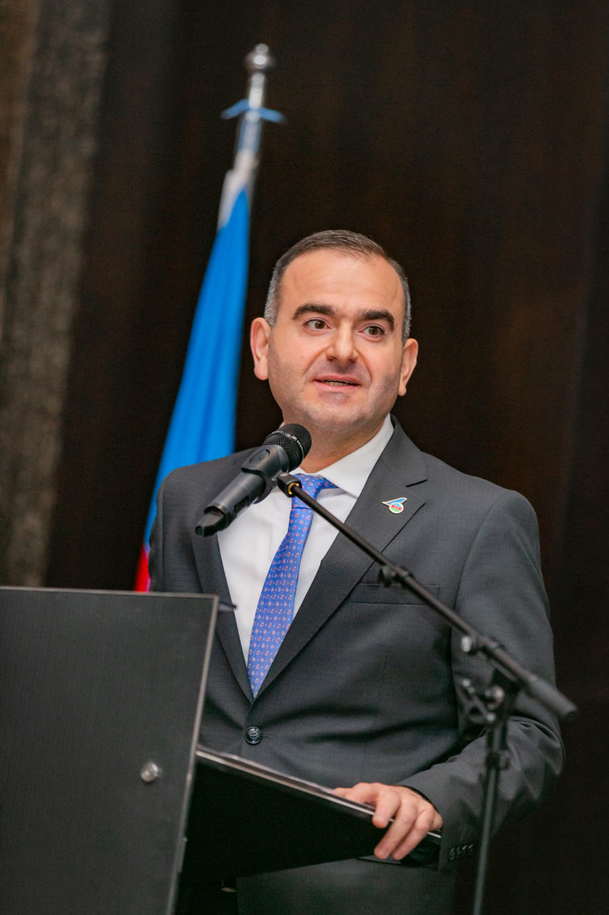 AZAL провел в Алматы презентацию нового регулярного рейса