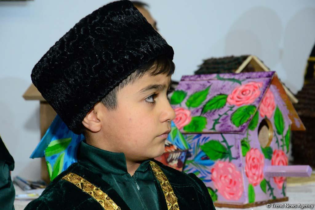 В Баку открылась выставка «Весенние радости»