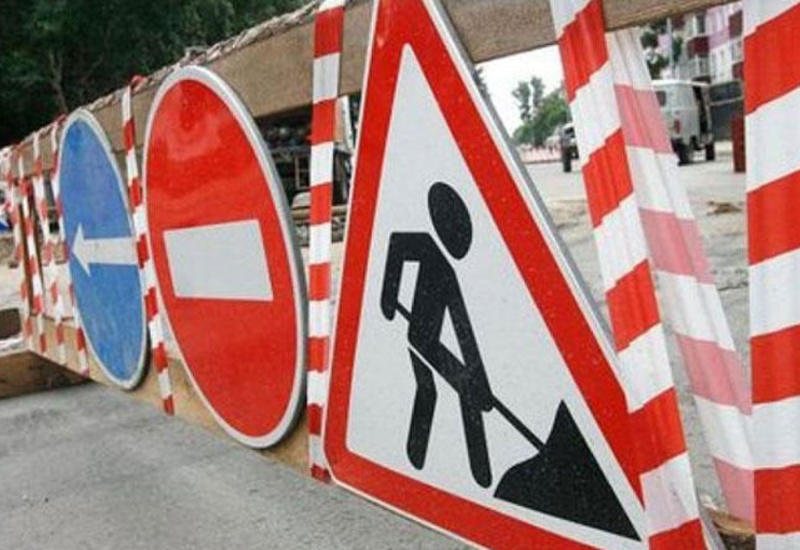 В Баку ограничивается движение на аэропортовской трассе