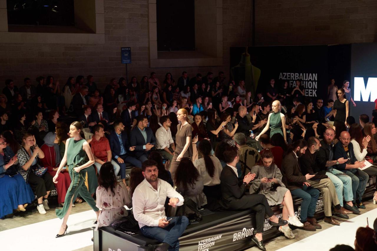 В Баку состоялось открытие Azerbaijan Fashion Week