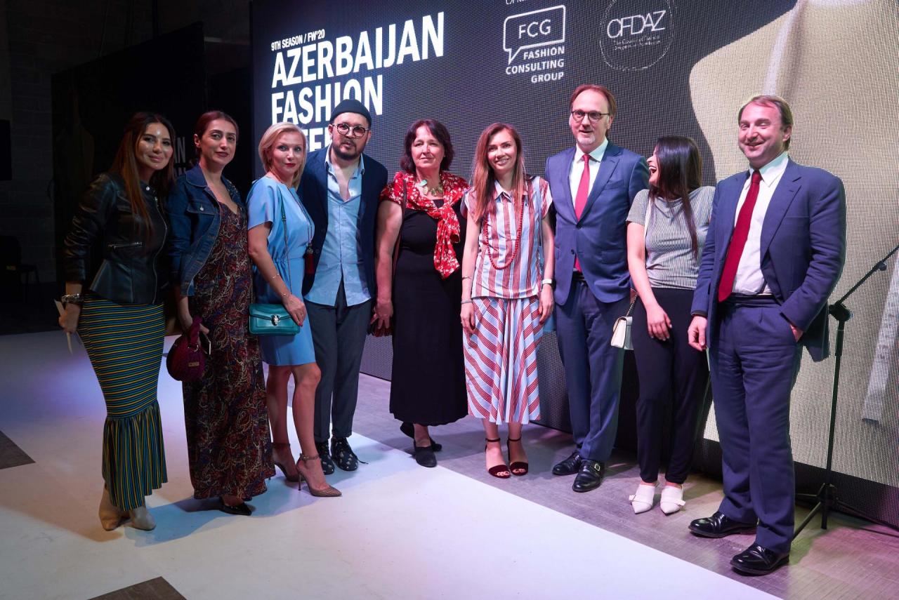 В Баку состоялось открытие Azerbaijan Fashion Week