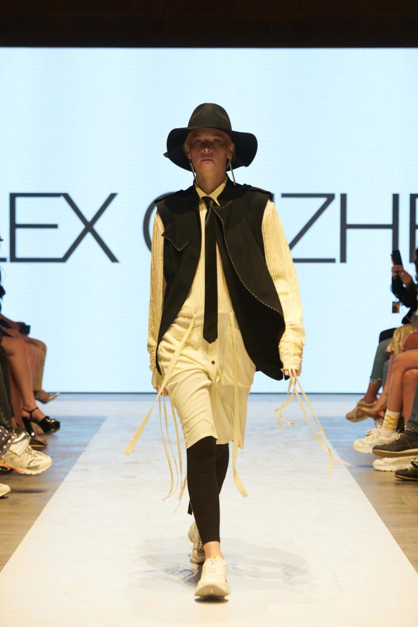 В Баку состоялось открытие Azerbaijan Fashion Week