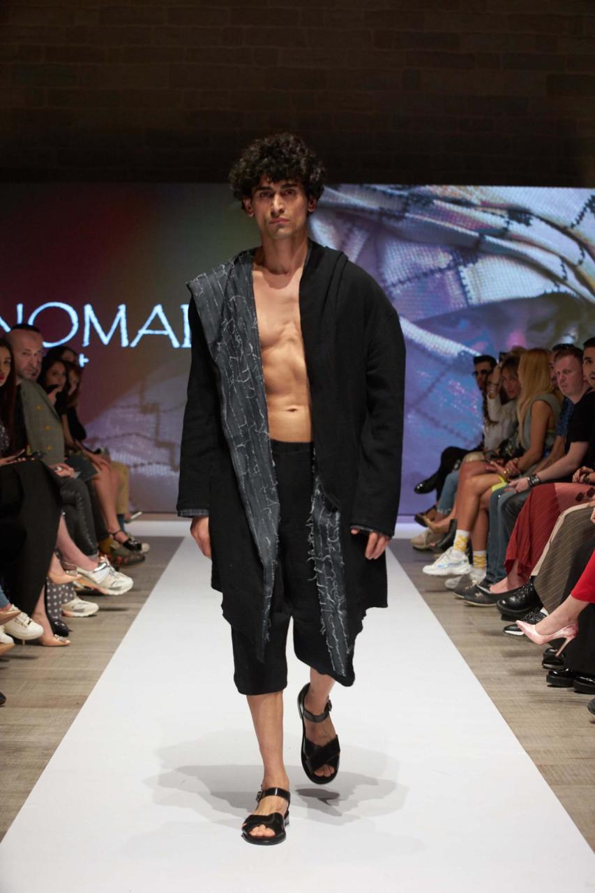 В Баку состоялось открытие Azerbaijan Fashion Week
