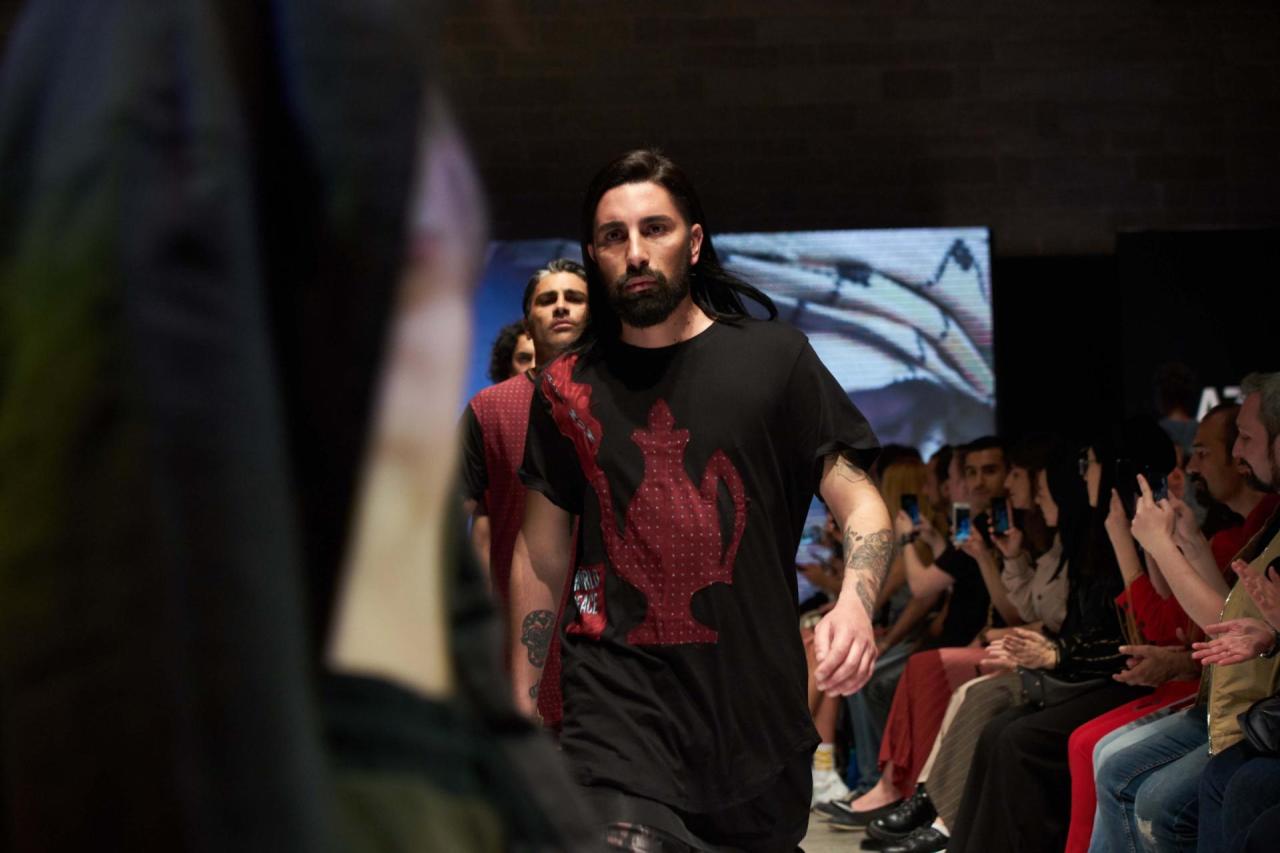 В Баку состоялось открытие Azerbaijan Fashion Week