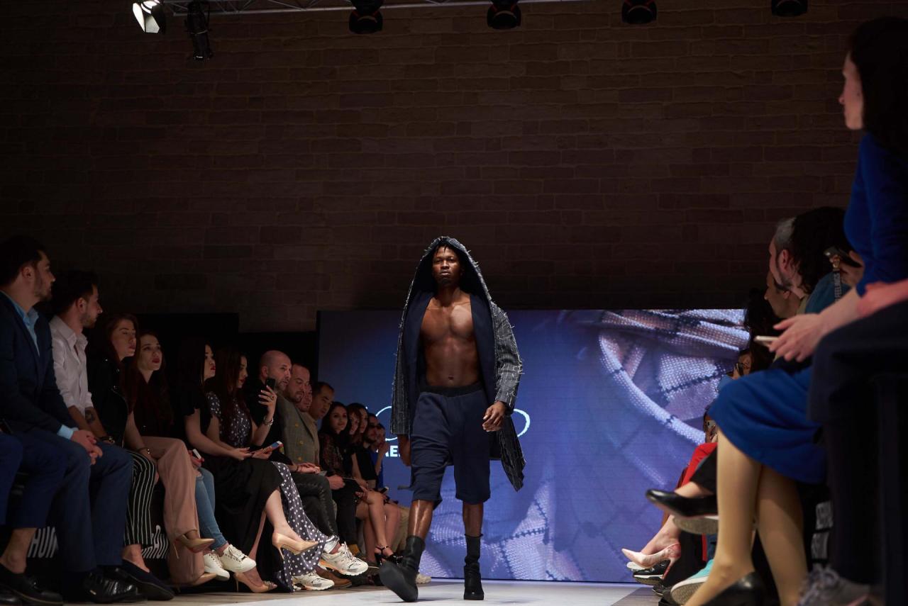 В Баку состоялось открытие Azerbaijan Fashion Week