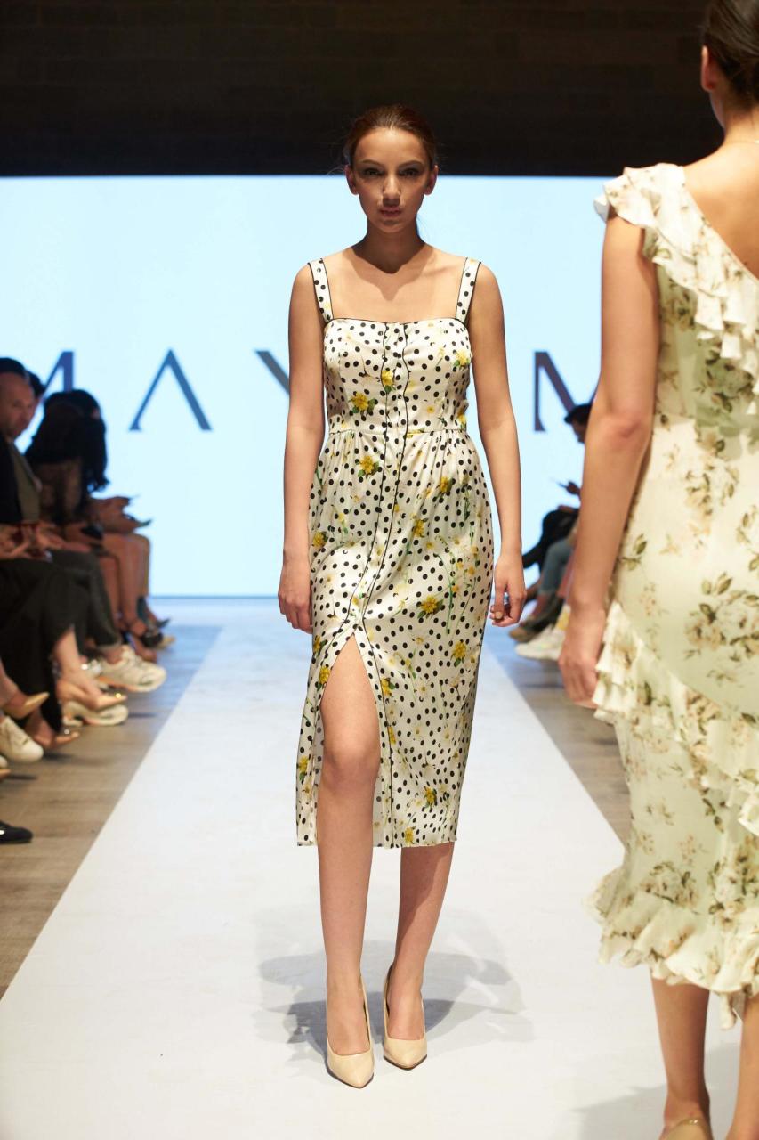 В Баку состоялось открытие Azerbaijan Fashion Week