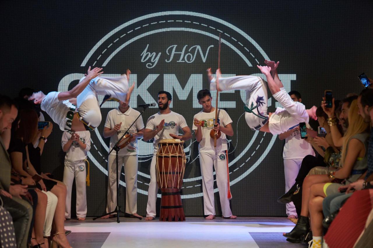 В Баку состоялось открытие Azerbaijan Fashion Week