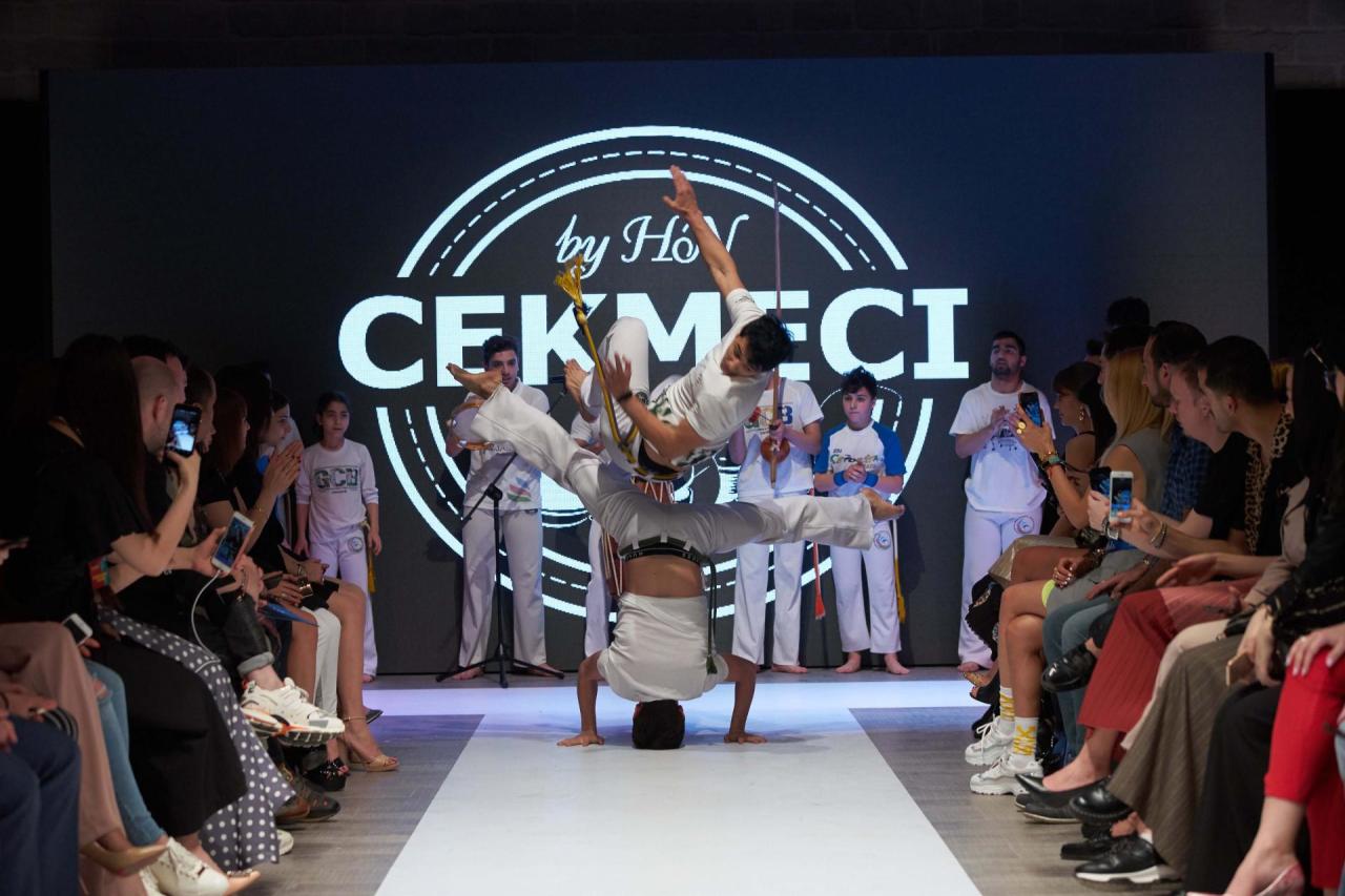 В Баку состоялось открытие Azerbaijan Fashion Week