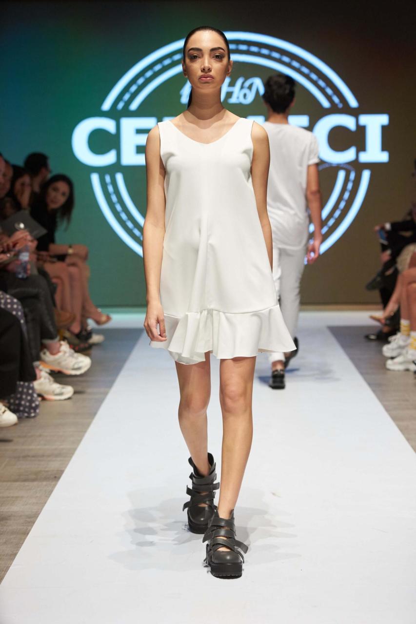 В Баку состоялось открытие Azerbaijan Fashion Week