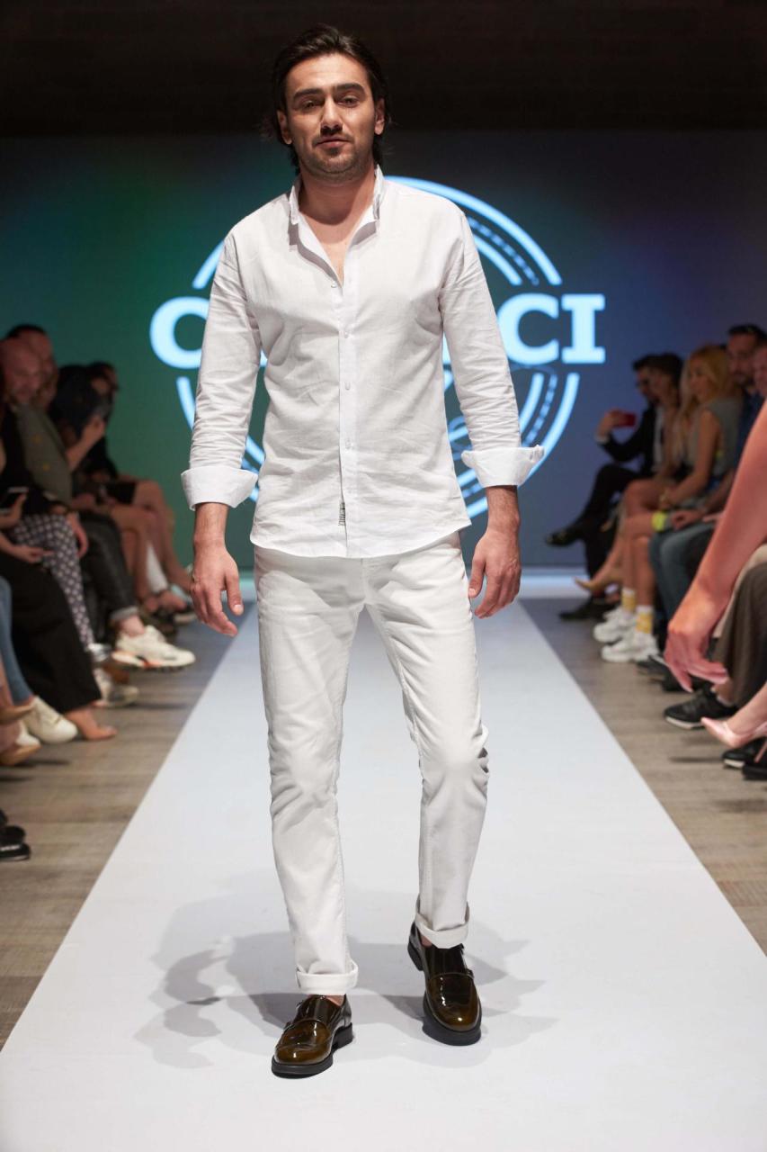В Баку состоялось открытие Azerbaijan Fashion Week
