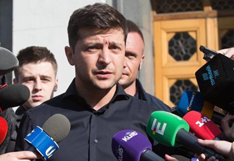Владимир Зеленский выразил соболезнования в связи с катастрофой в Шереметьево