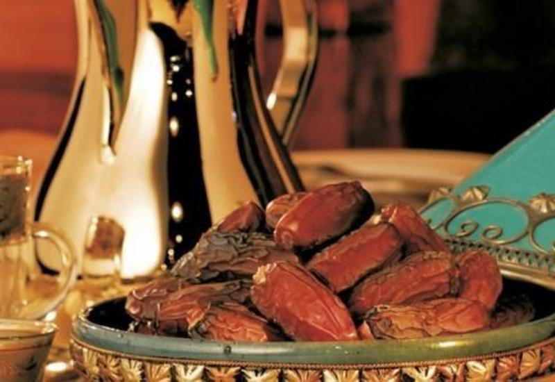 Молитва 11-го дня Рамазана, время имсака и ифтара