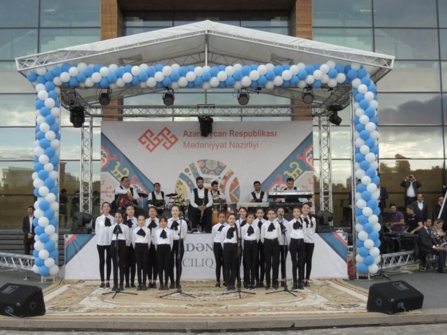 В Шамкире прошел фестиваль "Из регионов в регионы"