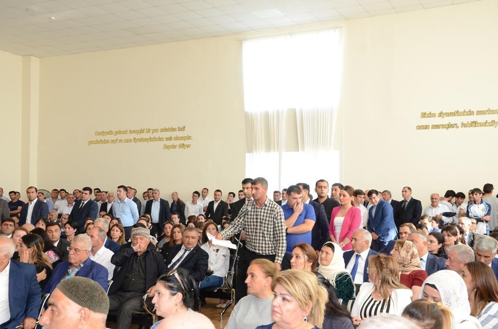 В Баку будут массово оформлять документы на частные дома
