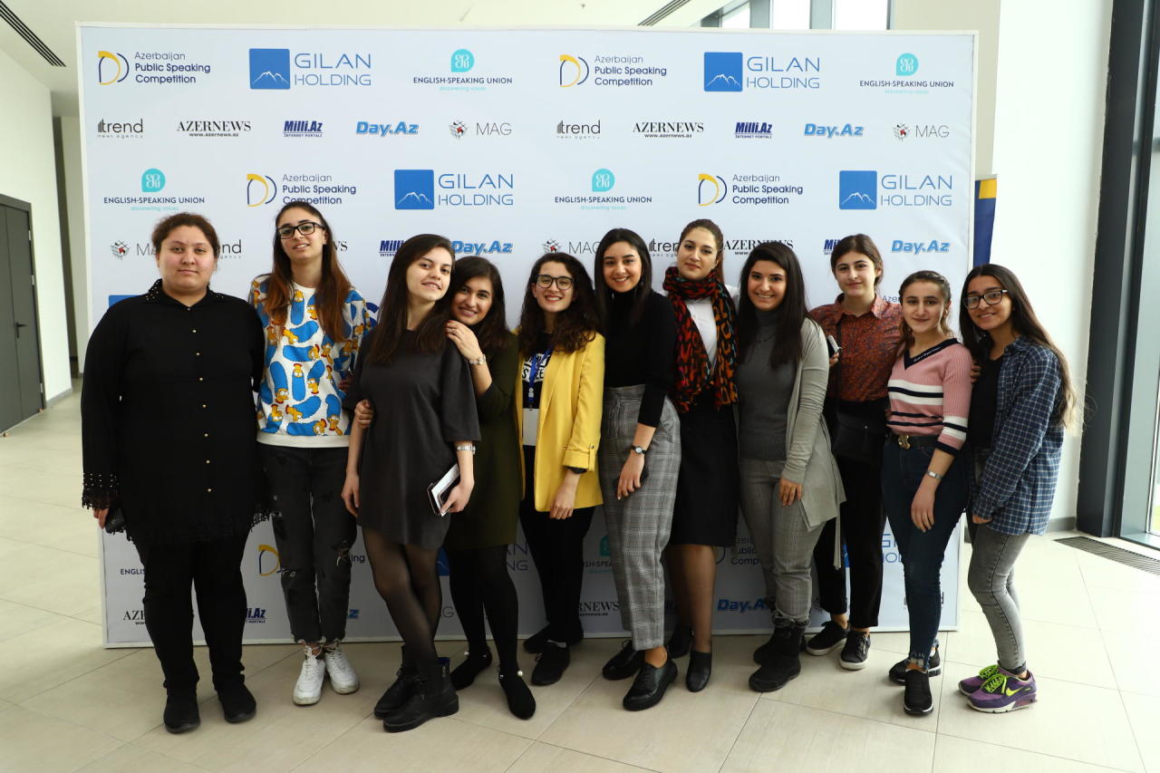 Azərbaycanlı gənc Londonda dünyanın ən yaxşı natiqi seçilib
