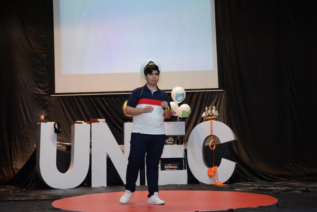 Стал известен победитель международного конкурса науки UNEC III Science Slam
