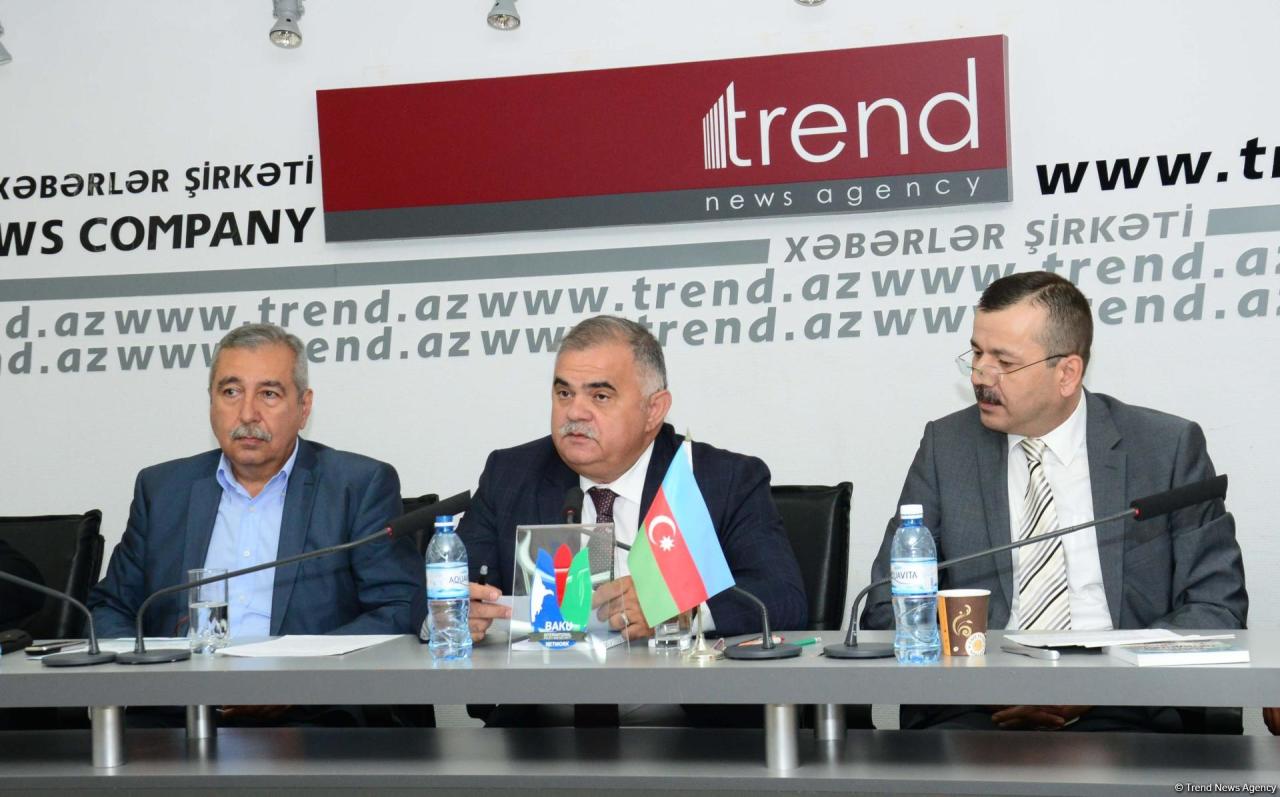 В Баку обсудили модель мультикультурализма на примере защиты прав и сохранения традиций нацменьшинств в Азербайджане