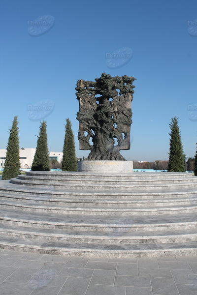 Деде Горгуд. Один день у озера