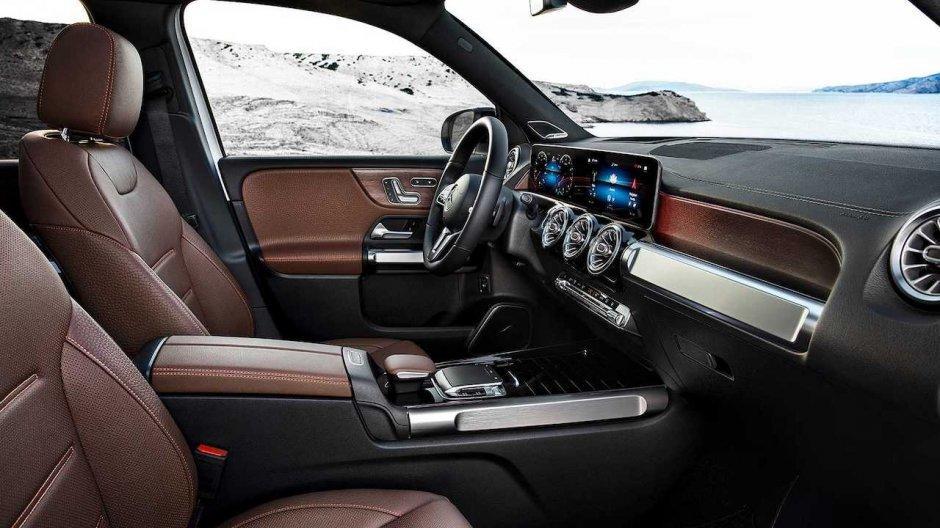 Mercedes-Benz GLB debüt edib