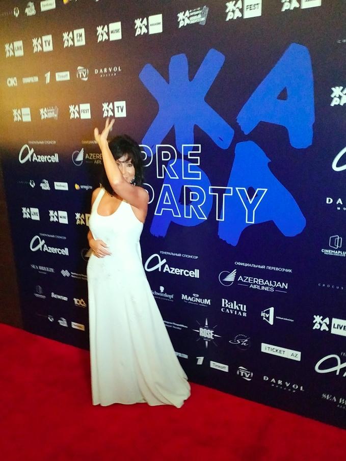 Все звезды на красной дорожке pre-party фестиваля  "ЖАРА 2019" в Баку