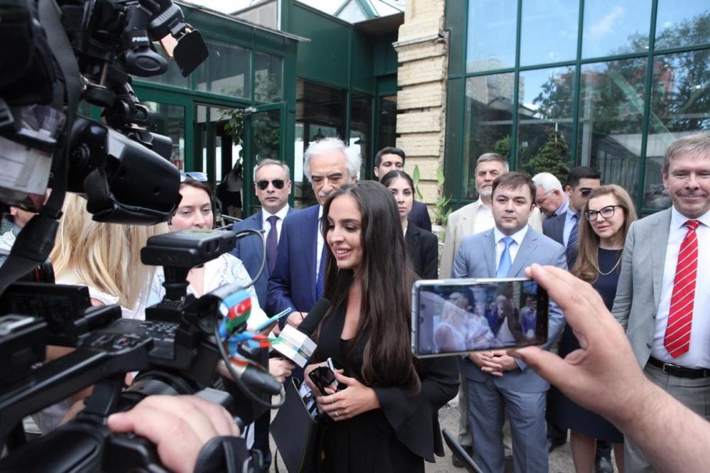 Вице-президент Фонда Гейдара Алиева Лейла Алиева приняла участие в Дне культуры Азербайджана в Москве