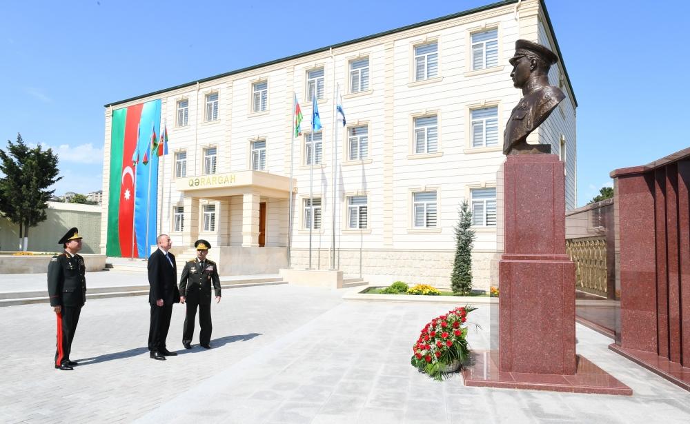 Президент Ильхам Алиев ознакомился с условиями, созданными после реконструкции в Военном лицее имени Джамшида Нахчыванского