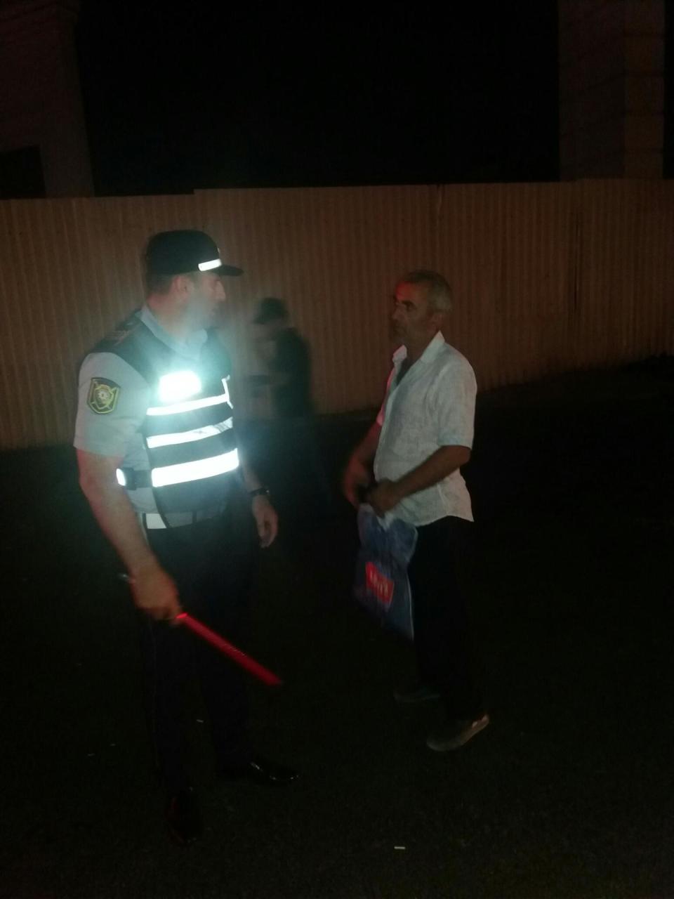 Рейды дорожной полиции в Баку, остановлены десятки автомобилей