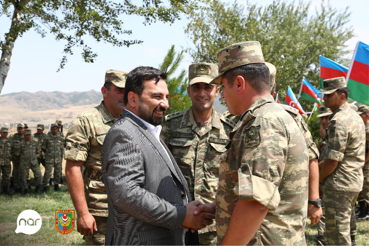 Nar создал мобильный переговорный пункт в нескольких воинских частях