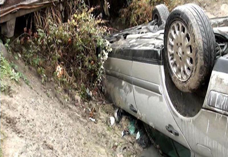 В Ходжалы перевернулся автомобиль,