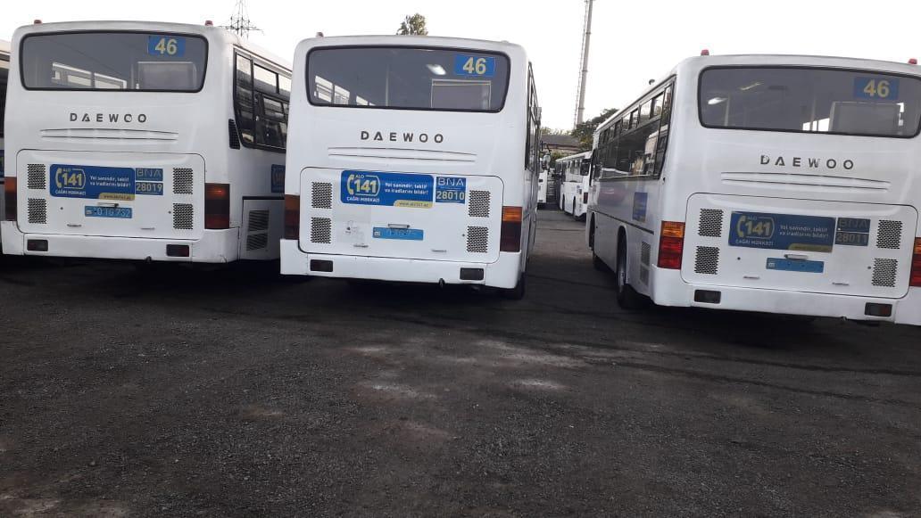 В Баку привезли новые автобусы