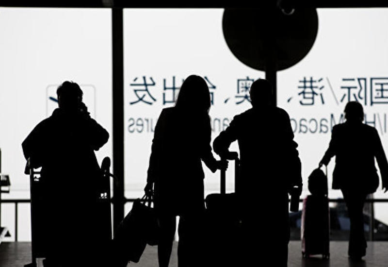 В аэропорту Пекина отменили сотни рейсов