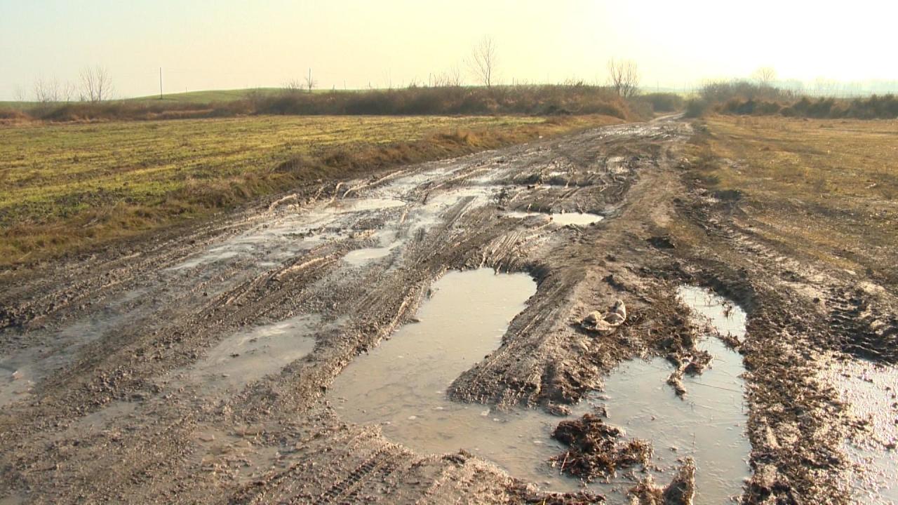 В регионах Азербайджана ремонтируют дороги