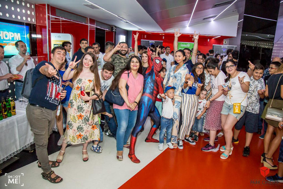 В Баку прошел показ премьеры картины «Человек-паук: вдали от дома»