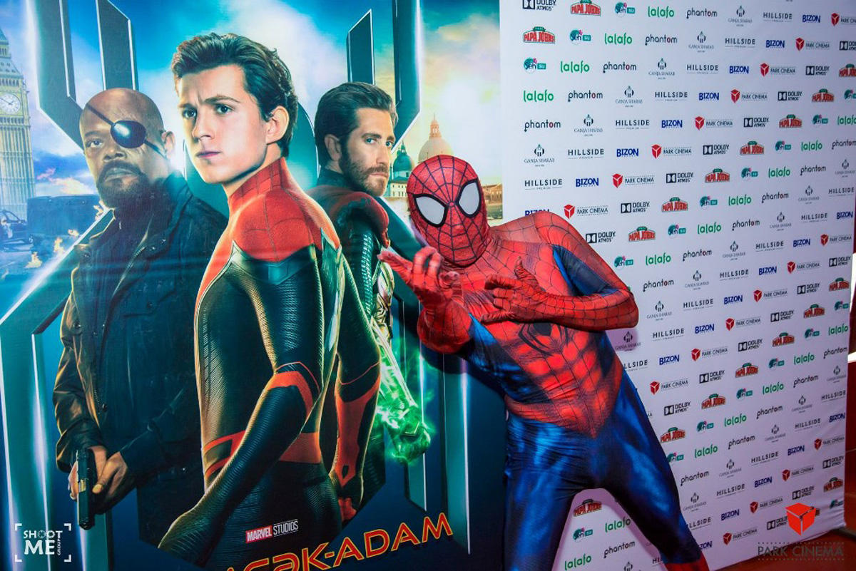 В Баку прошел показ премьеры картины «Человек-паук: вдали от дома»