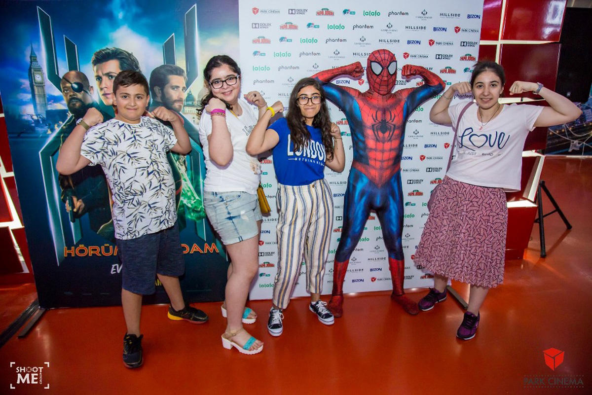 В Баку прошел показ премьеры картины «Человек-паук: вдали от дома»