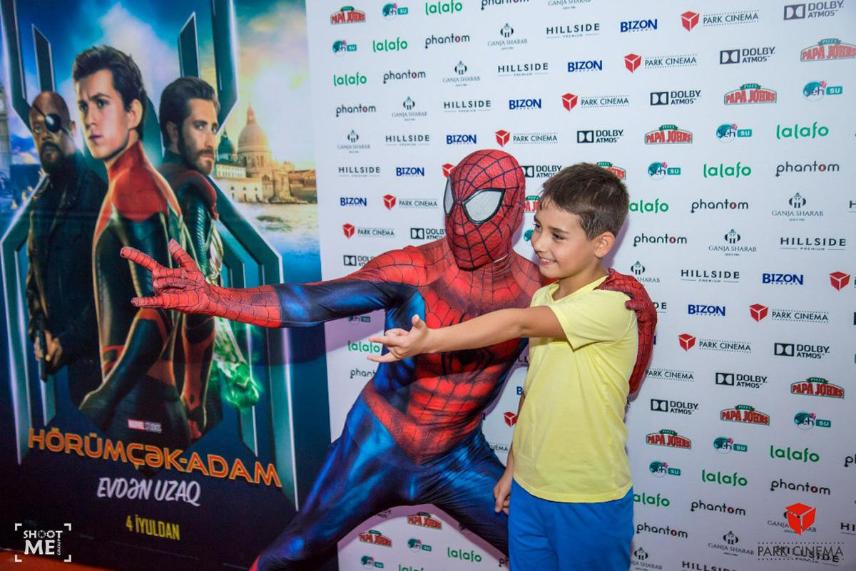 В Баку прошел показ премьеры картины «Человек-паук: вдали от дома»