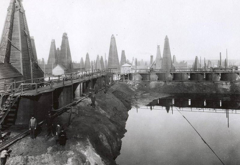 1918 год. Как большевики и армяне готовились сжечь Баку