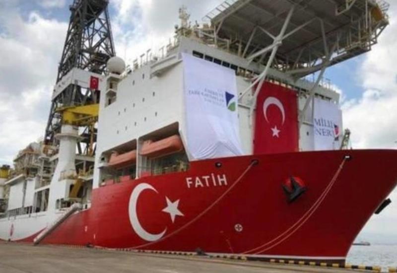 Турция в ответ на санкции ЕС продолжит бурение в водах Кипра