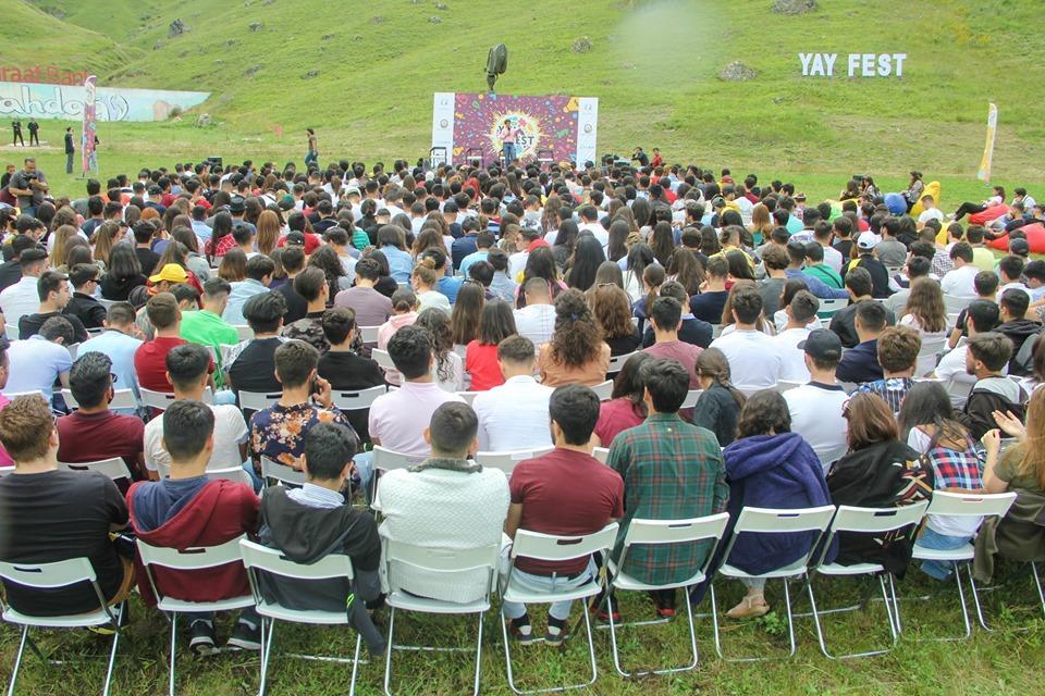 В Азербайджане организован пятидневный молодежный лагерь YayFest