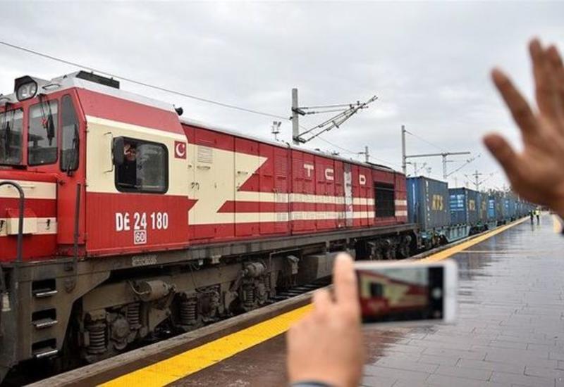 Azərbaycan Türkiyədən vaqon sifariş etdi - 36 milyon dollar ödəniləcək