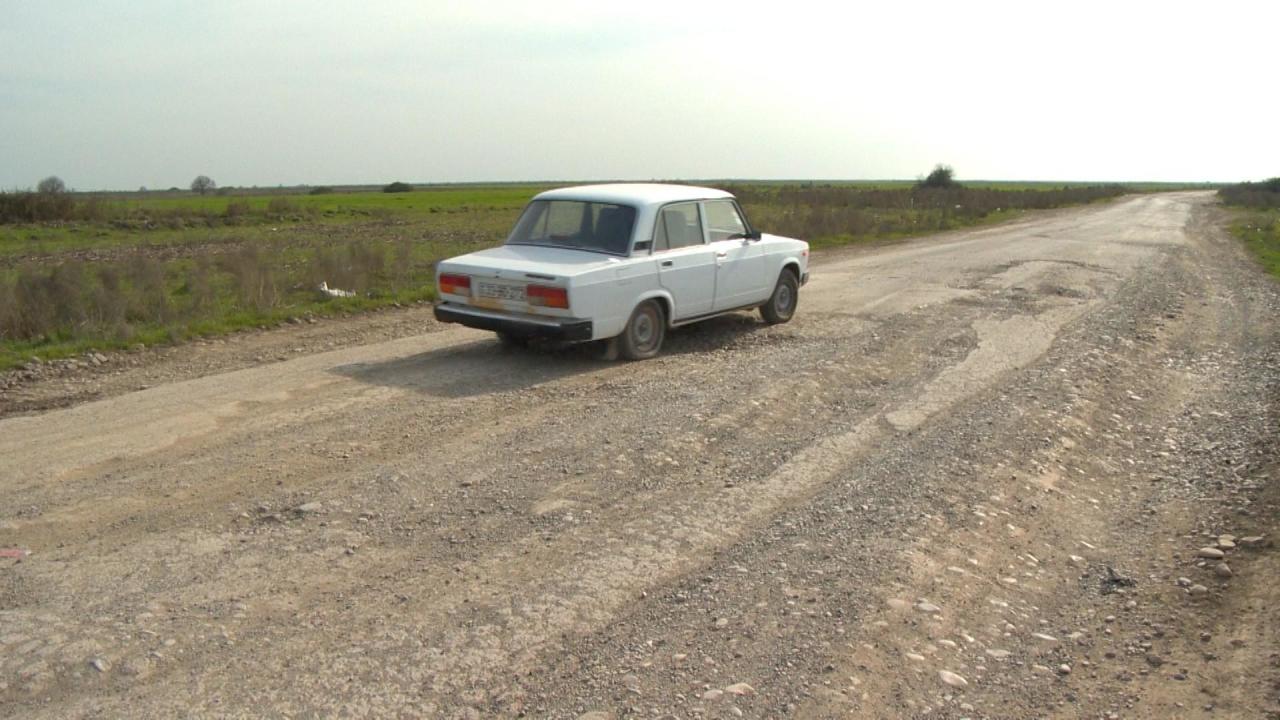 В регионах Азербайджана ремонтируют дороги