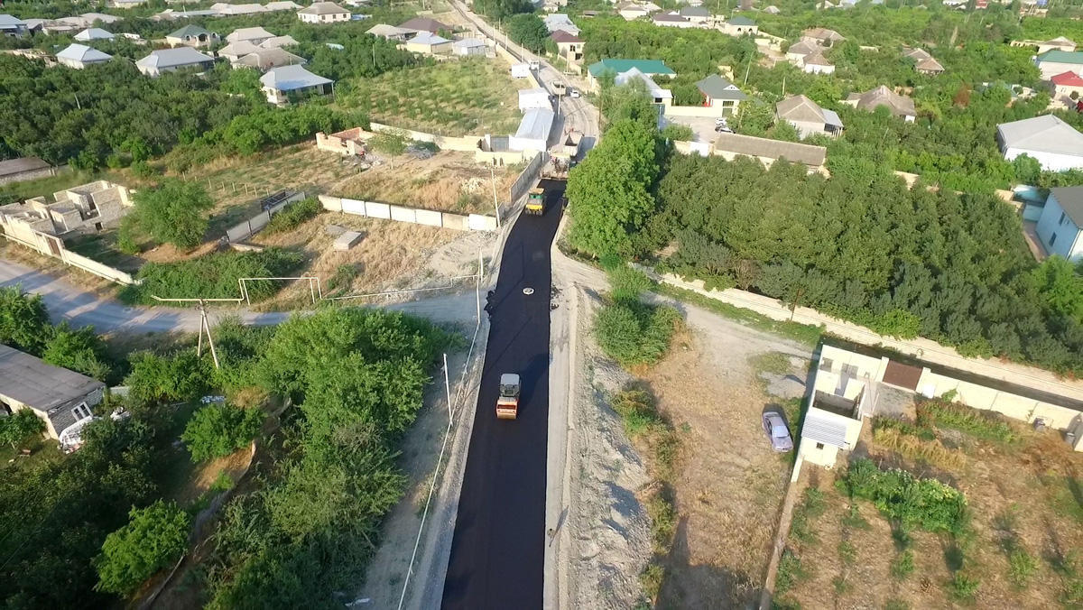 В регионах Азербайджана ремонтируют дороги