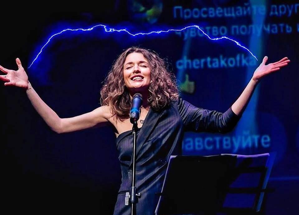 Русская поэтесса написала стихи под впечатлением об Азербайджане