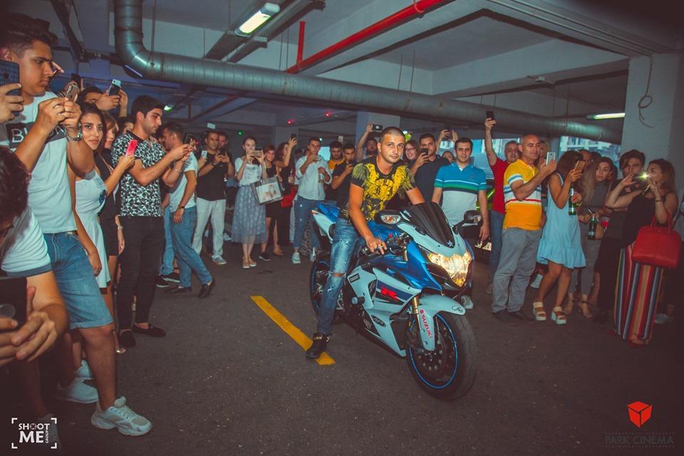 В Баку прошел показ фильма "Форсаж: Хоббс и Шоу"