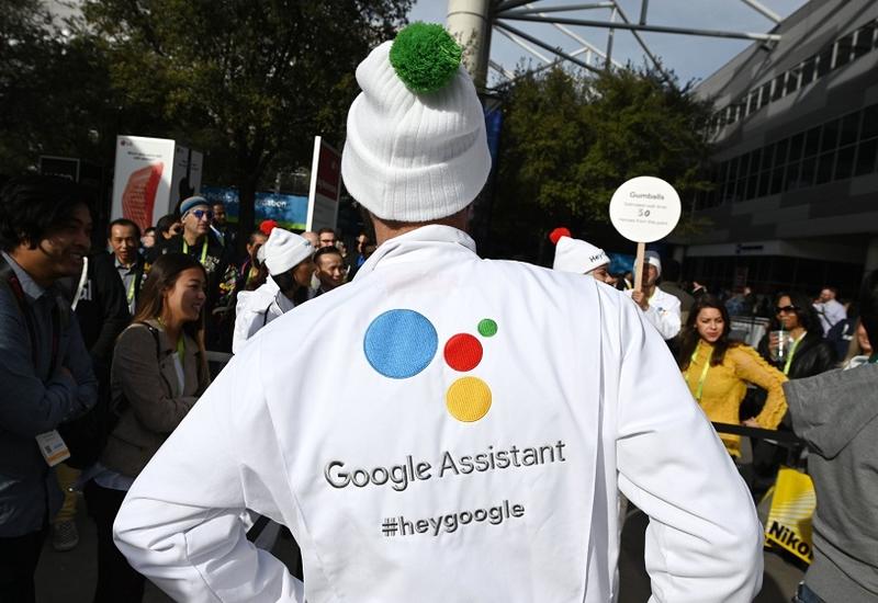 Google Ассистент сможет читать сообщения из WhatsApp и Telegram