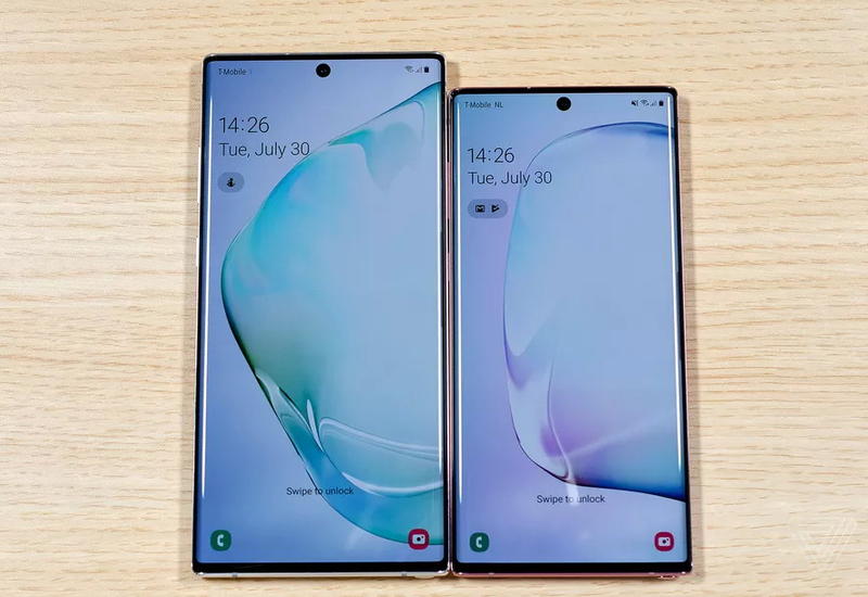 Samsung представила два новых смартфона