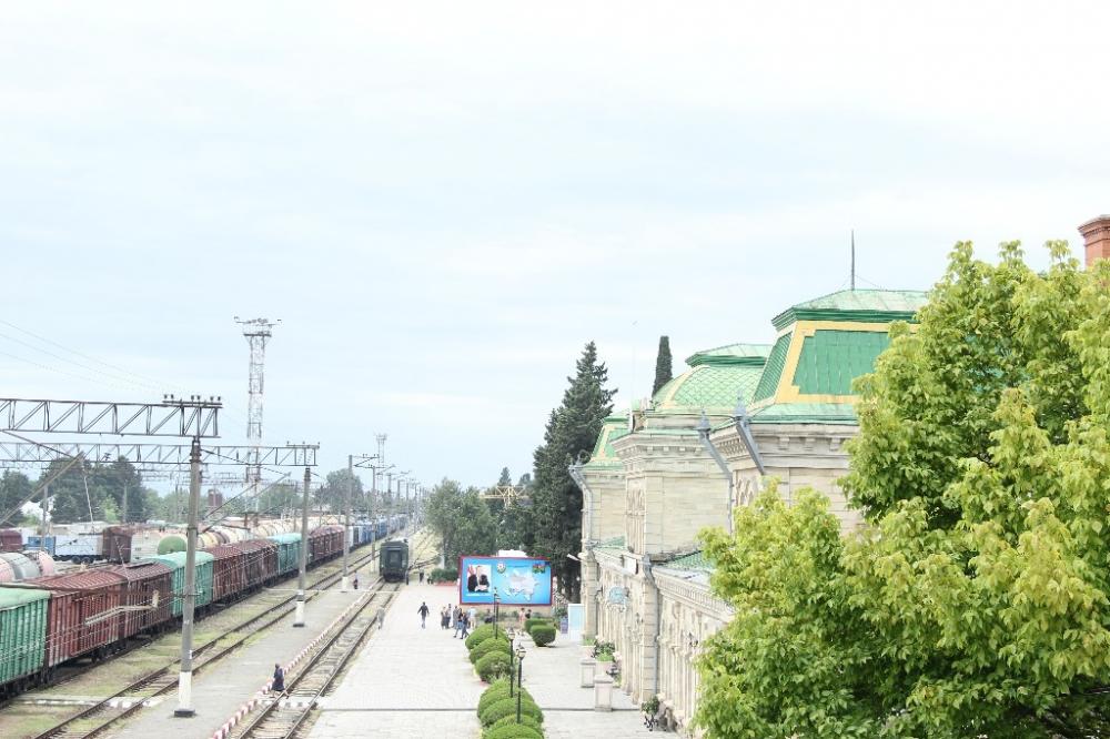 Yüz iyirmi yaşlı memarlıq incisi-Xaçmaz Dəmiryol Vağzalı