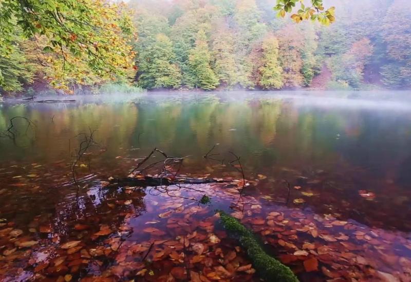 Озеро в форме сердца в Азербайджане вызвало восторг пользователей Instagram