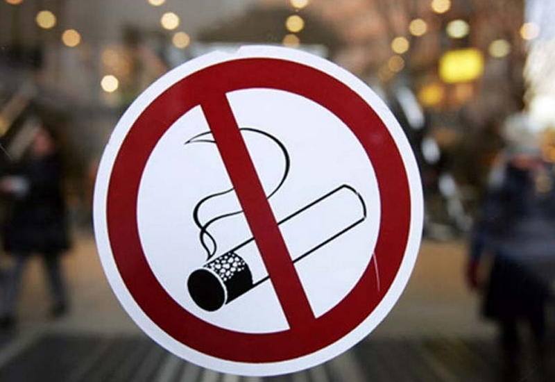 В Черногории ввели запрет на курение в ресторанах и кафе