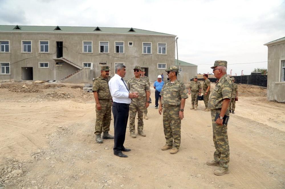 Закир Гасанов в прифронтовой зоне